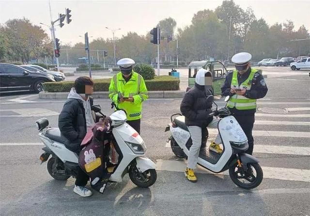 车上路有“5不能”新要求别被罚了才知道j9九游会登录2025年2月起执行电动(图4)