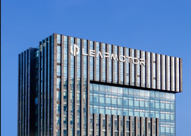 年前快死掉的车企如今第一j9九游会真人游戏第一五(图13)