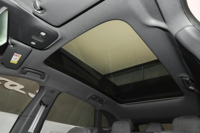 凭何成为“六边形战士”？体验后我懂了j9平台928万起售！零跑Lafa5(图3)