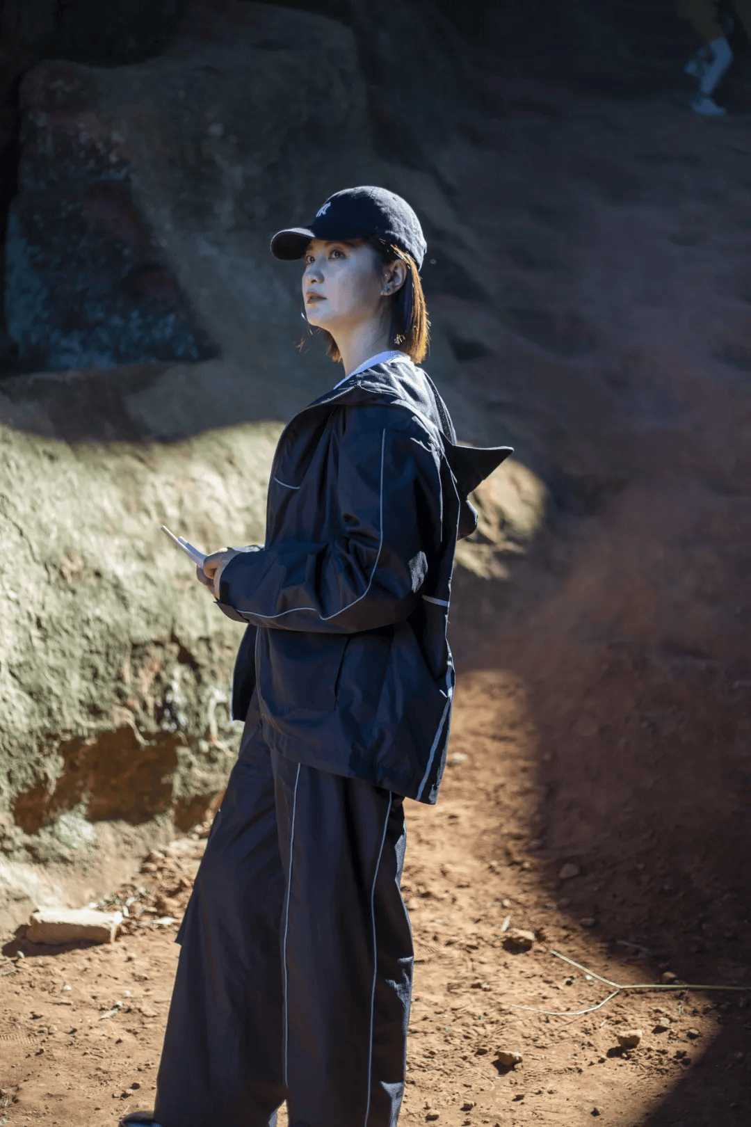 业① 陈果：让非遗扎根户外用设计点亮生活j9九游真人游戏第一平台孵化沃土・萍青创(图4)